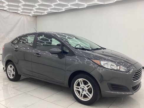 Used 2019 Ford Fiesta SE image 7