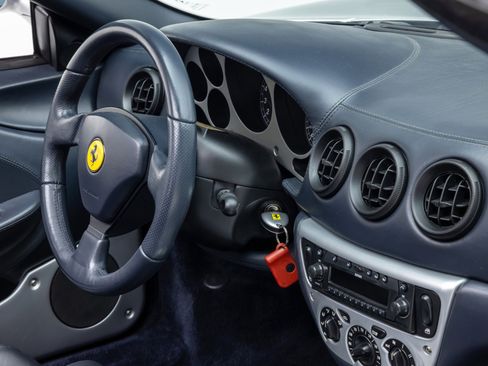 Used 2002 Ferrari 360 Spider image 18