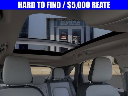 New 2025 Ford Escape Active w/ Cold Weather Package AWD/4WD image 22