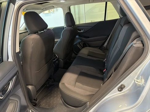 Used 2023 Subaru Outback Premium AWD/4WD image 14