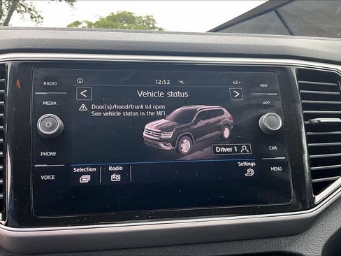 Used 2019 Volkswagen Atlas SEL R-Line image 36