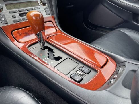 Used 2002 Lexus SC 430 Convertible RWD image 21