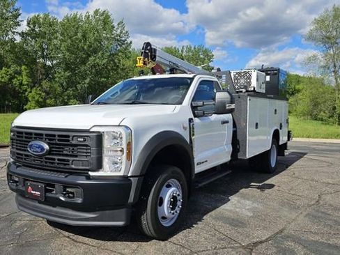 New 2025 Ford F550 XL image 7