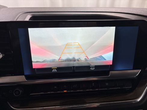 Used 2024 Chevrolet Silverado 1500 RST w/ Protection Package image 18