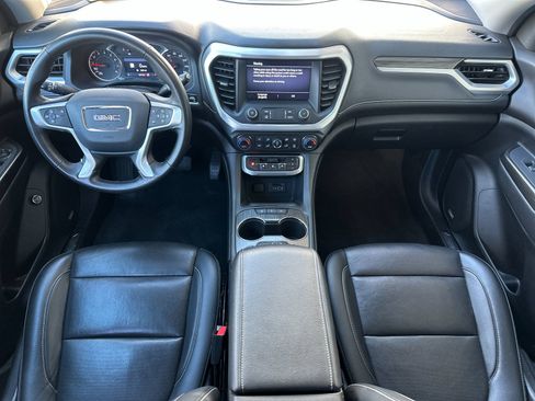 Used 2023 GMC Acadia SLT image 12