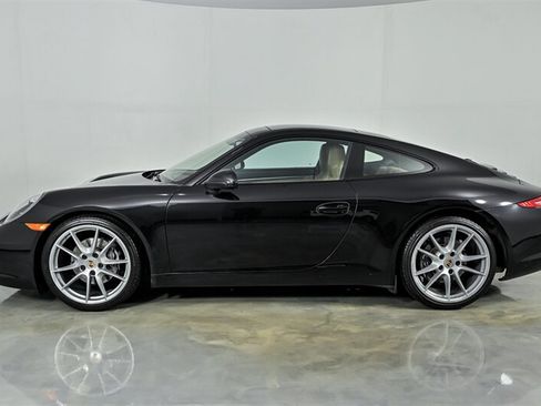 Used 2014 Porsche 911 Carrera RWD image 6