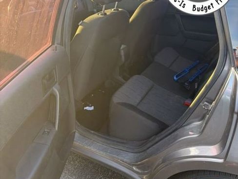 Used 2009 Ford Focus SE image 10