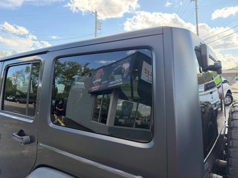 Used 2016 Jeep Wrangler Unlimited Rubicon image 71