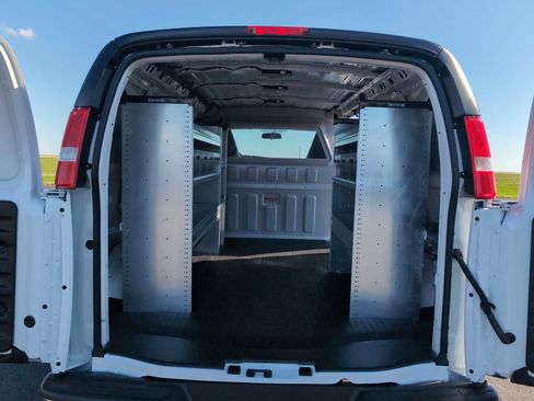 New 2026 Chevrolet Express 2500 w/ Driver Convenience Package RWD image 30
