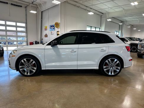 Used 2020 Audi SQ5 Premium Plus w/ Premium Plus Package AWD/4WD image 5