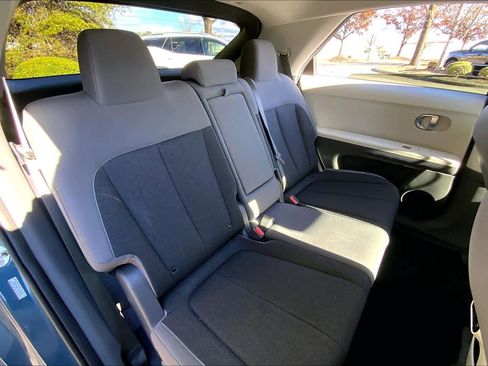 Used 2023 Hyundai Ioniq 5 SE image 17