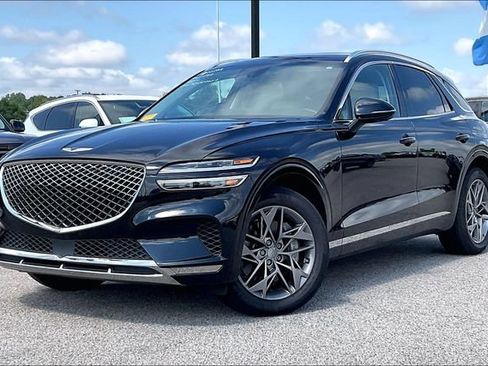 Certified 2024 Genesis GV70 2.5T w/ Select Package AWD/4WD image 2