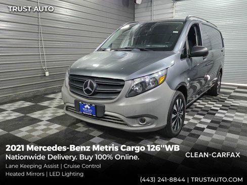 Used 2021 Mercedes-Benz Metris image 1