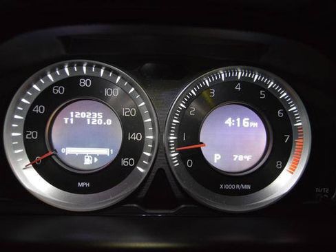 Used 2012 Volvo XC60 T6 AWD/4WD image 17