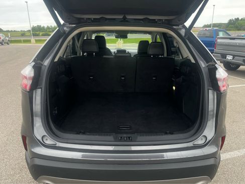 Used 2022 Ford Edge Titanium w/ Equipment Group 301A AWD/4WD image 9