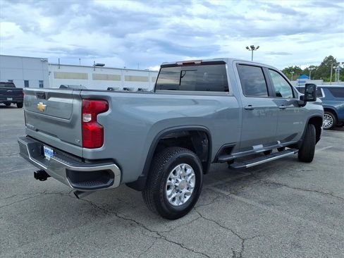 New 2026 Chevrolet Silverado 2500 LT w/ Convenience Package AWD/4WD image 4