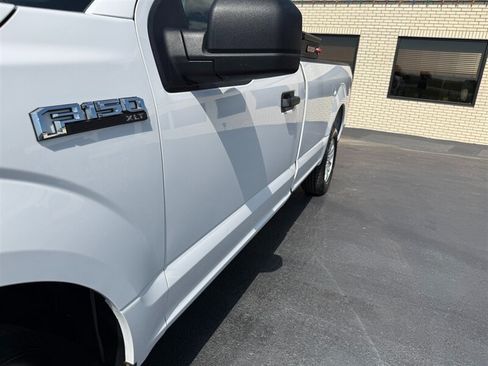 Used 2019 Ford F150 XLT w/ Trailer Tow Package RWD image 31