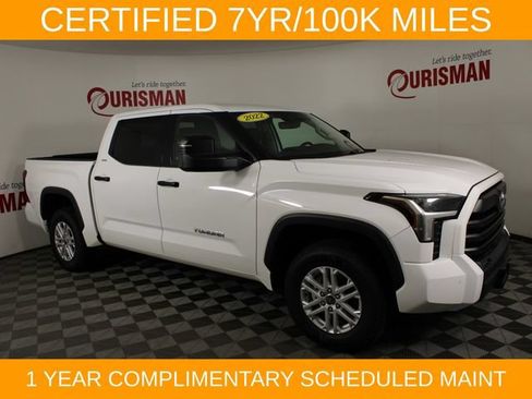 Used 2022 Toyota Tundra SR5 w/ SR5 Convenience Package AWD/4WD image 10