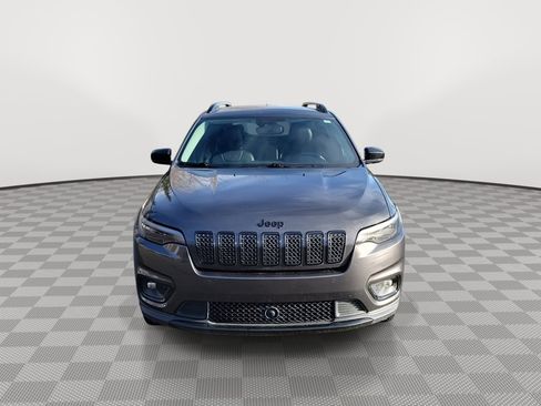 Used 2023 Jeep Cherokee Altitude Lux image 3