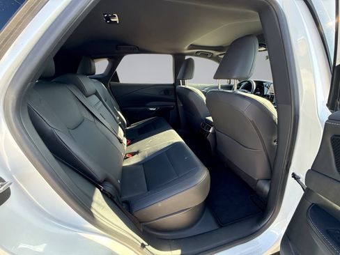 Used 2025 Lexus RX 350 Premium w/ Accessory Package (Z1) FWD image 17