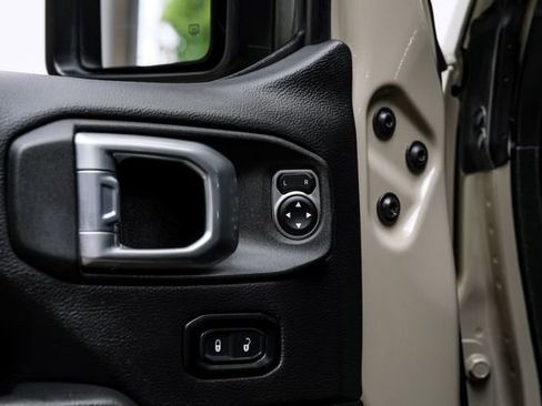 Used 2022 Jeep Gladiator Mojave w/ LED Lighting Group image 67