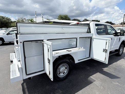 Used 2019 Ford F250 XL w/ Power Equipment Group AWD/4WD image 13