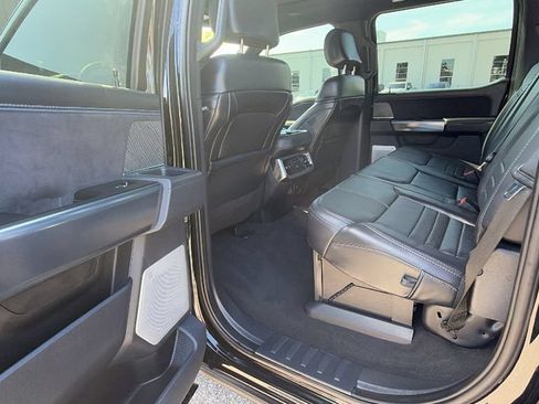 Used 2025 Ford F250 Platinum w/ FX4 Off-Road Package AWD/4WD image 24