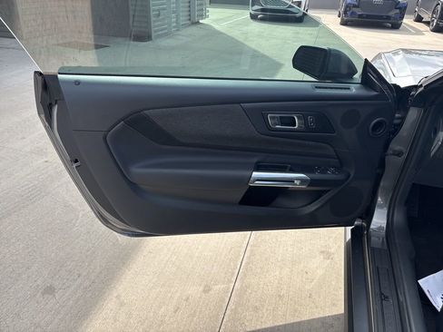 Used 2026 Ford Mustang Coupe image 10