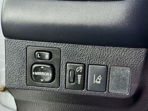 Used 2018 Toyota RAV4 Limited w/ All Weather Liner Package image 14