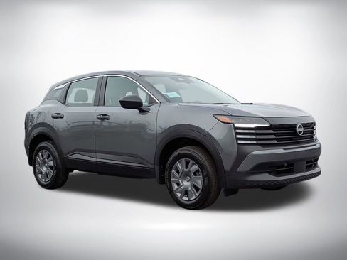 Used 2026 Nissan Kicks S FWD image 2