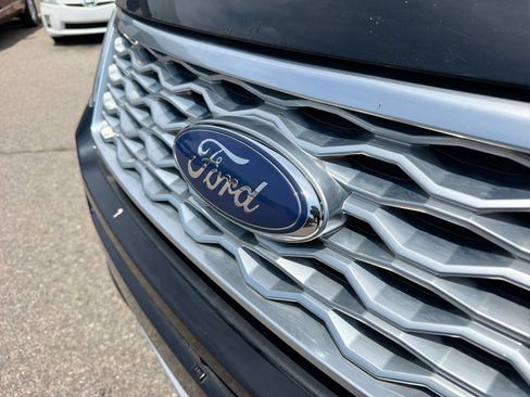 Used 2016 Ford Explorer Platinum AWD/4WD image 16