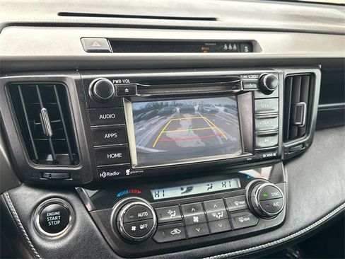Used 2017 Toyota RAV4 XLE image 28