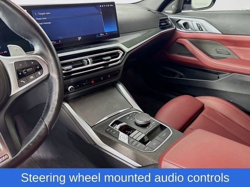 Used 2024 BMW M440i Convertible w/ Premium Package image 32