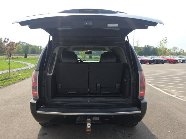 Used 2007 GMC Yukon Denali AWD/4WD image 9