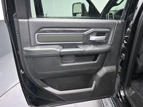 Used 2024 RAM 2500 Big Horn image 15