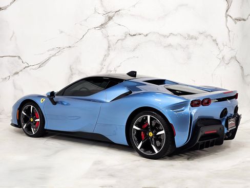 Used 2021 Ferrari SF90 Stradale AWD/4WD image 15
