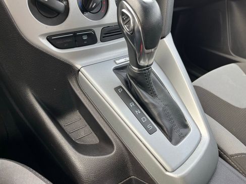 Used 2012 Ford Focus SE image 19
