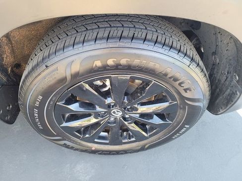 Used 2025 MAZDA CX-50 AWD 2.5 S w/ Select Package image 19