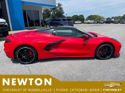 Used 2022 Chevrolet Corvette Stingray Preferred Conv w/ Battery Protection Package RWD image 32