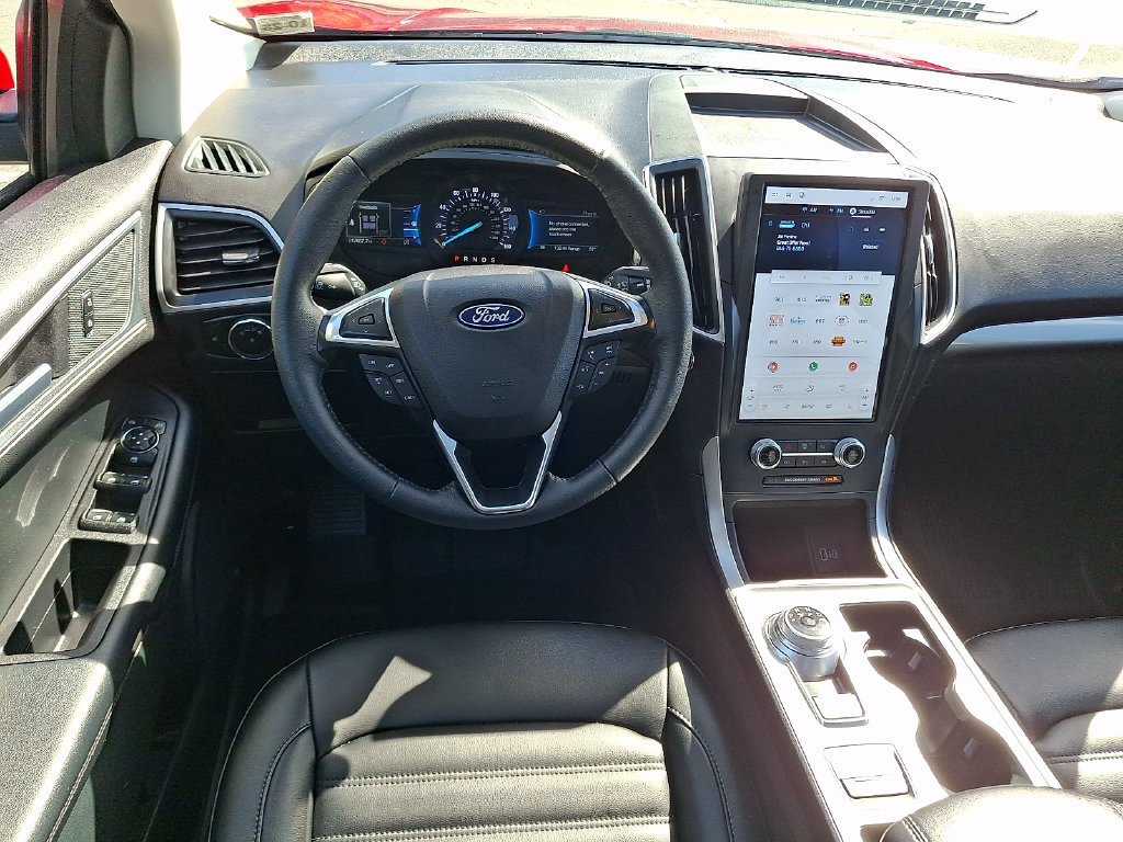 Used 2024 Ford Edge SEL w/ Convenience Package AWD/4WD image 2