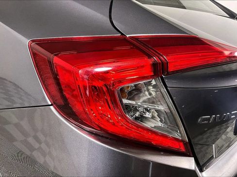 Used 2019 Honda Civic LX image 28