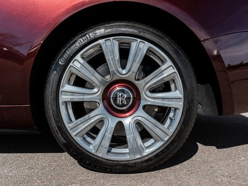 Used 2016 Rolls-Royce Dawn image 7