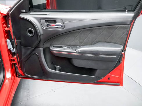 Used 2022 Dodge Charger SRT Hellcat w/ Harman/Kardon Audio Group image 25