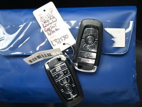 Used 2022 Lincoln Corsair AWD w/ Equipment Group 101A image 11