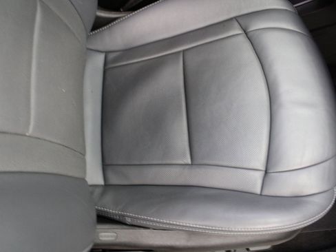 Used 2020 Buick Enclave Essence w/ Sound and Sites Package image 27