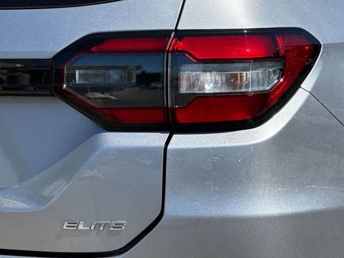 Used 2023 Honda Pilot Elite image 26