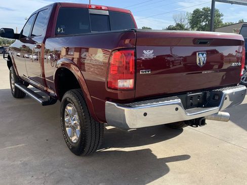 Used 2017 RAM 2500 SLT w/ Snow Chief Group AWD/4WD image 4