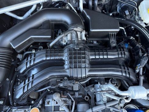 Used 2024 Subaru Crosstrek 2.0i Premium w/ Popular Package #4 image 31