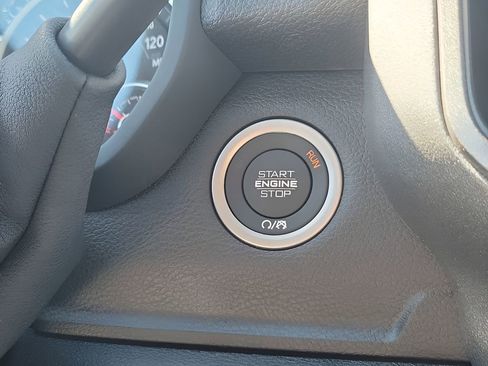New 2026 RAM 2500 Tradesman AWD/4WD image 37
