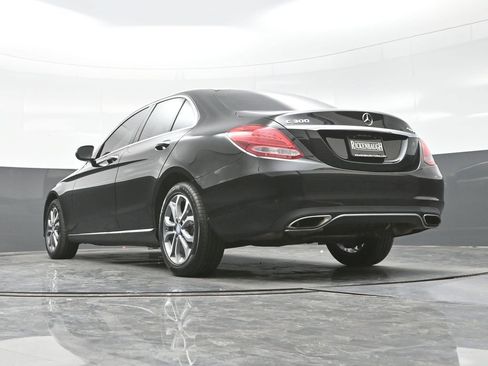 Used 2017 Mercedes-Benz C 300 4MATIC Sedan image 22